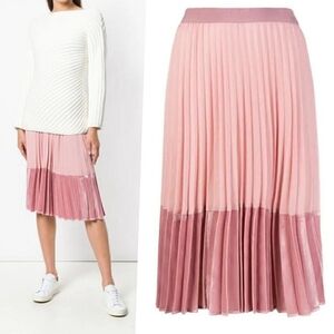 Elegant Pink Pleated Skirt